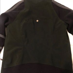 Lululemon black jacket